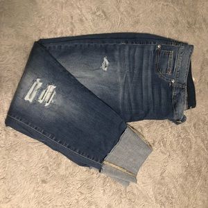 NWT Maurice’s Mid Rise Cuffed Jegging